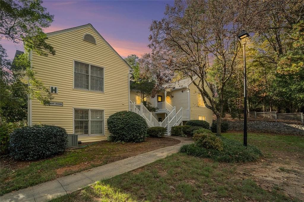 2 bedroom, 2 bathroom, 1,452 sq ft condominium sold at 918 CANNONGATE Crossing, Marietta, GA 30064