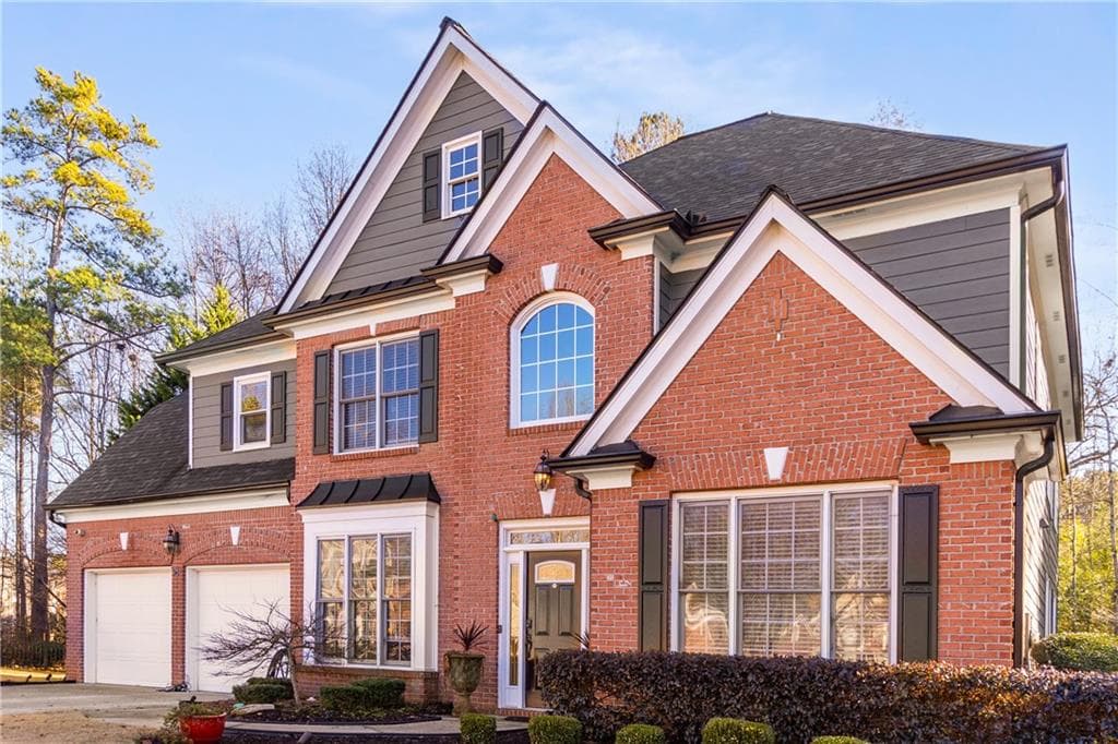 4 bedroom, 3 bathroom, 2,737 sq ft single family residence sold at 1061 Trailway Circle, Snellville, GA 30078