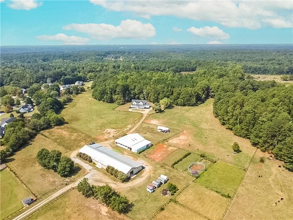 4 bedroom, 5 bathroom single family residence sold at 2520 Ho Hum Hollow Road, Monroe, GA 30655
