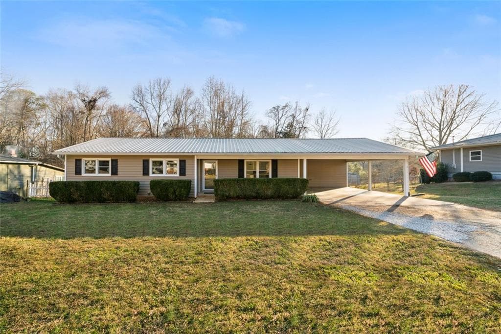 4 bedroom, 3 bathroom single family residence sold at 144 SOUTH Street, Bremen, GA 30110