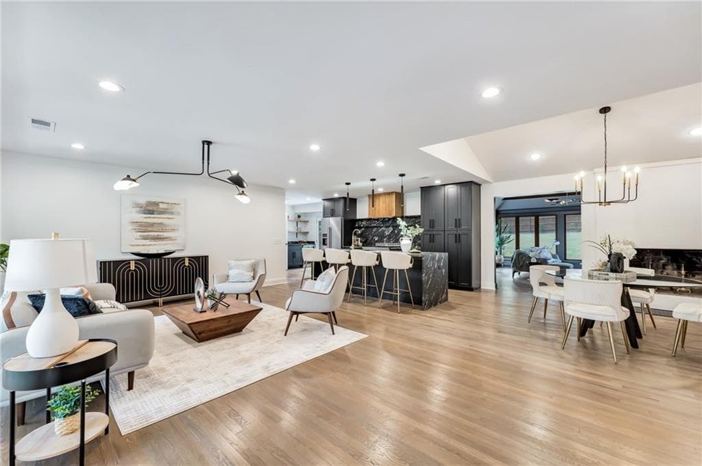 5 bedroom, 6 bathroom, 3,300 sq ft single family residence sold at 3011 Belingham Drive, Atlanta, GA 30345
