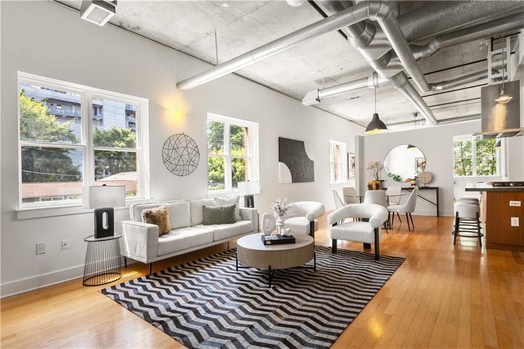 1 bedroom, 1 bathroom, 1,239 sq ft condominium sold at 206 11th Street 302, Atlanta, GA 30309