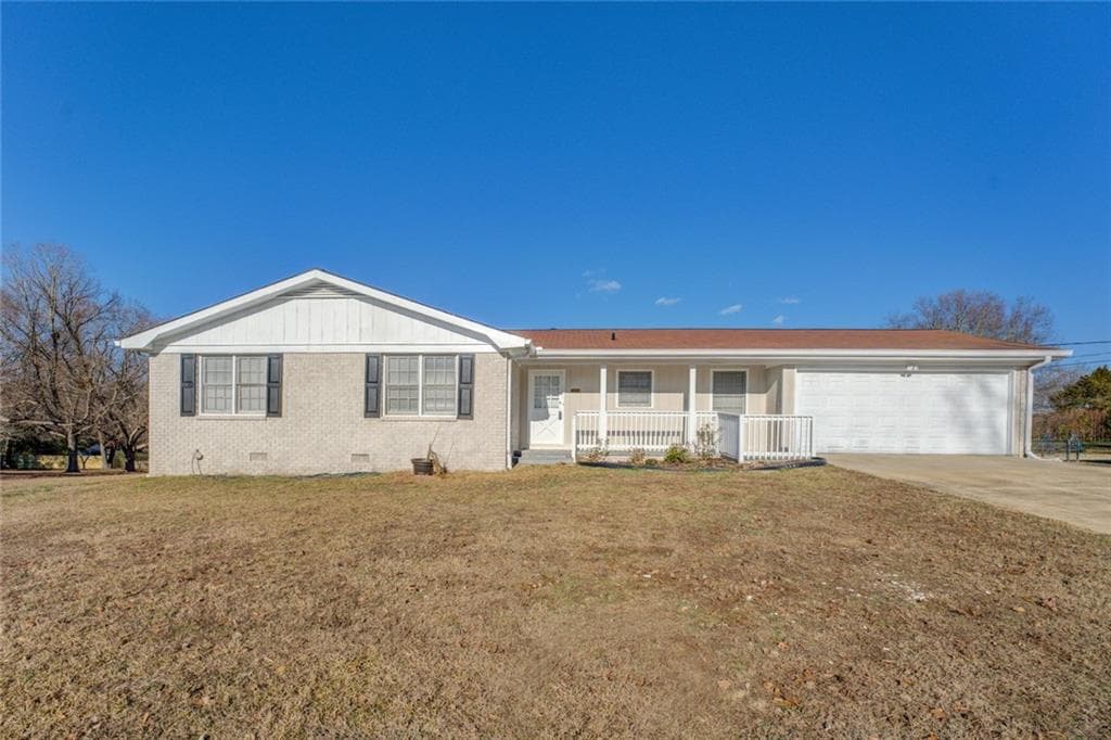 2099 Moon Drive, Conyers, GA 30094 — most recent listing photo