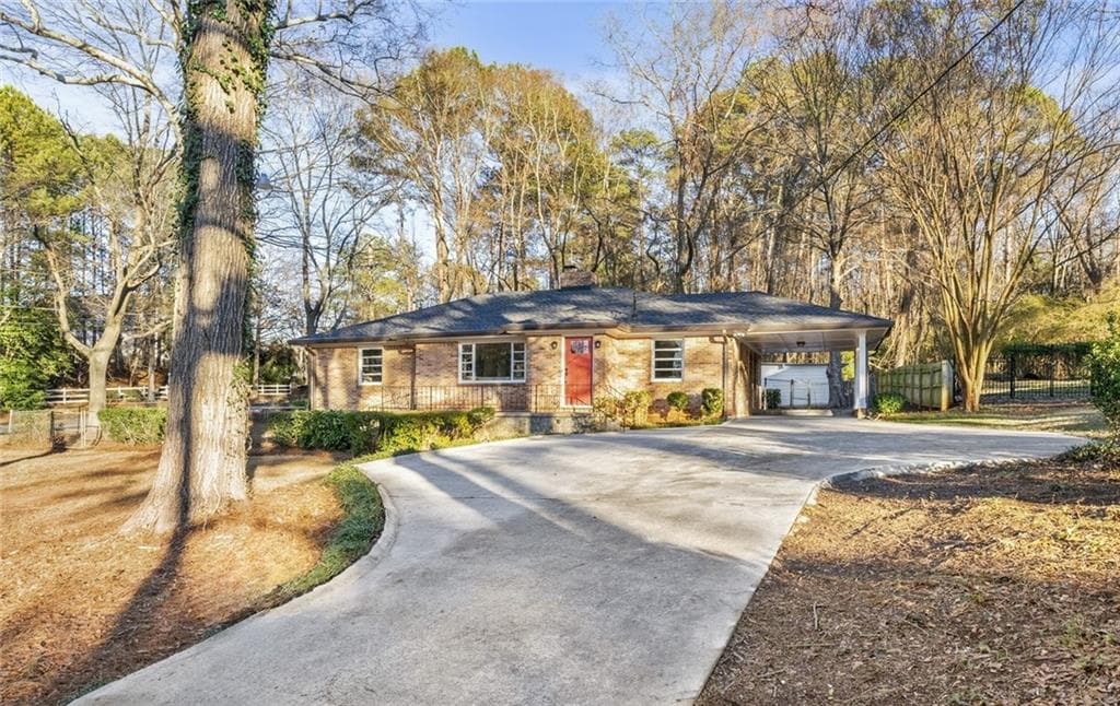 3 bedroom, 2 bathroom, 1,523 sq ft single family residence sold at 2692 Cocklebur Road, Decatur, GA 30034