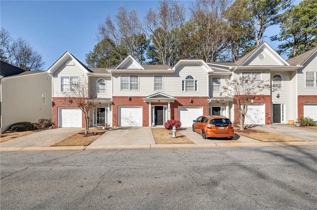 2 bedroom, 3 bathroom, 1,511 sq ft townhouse sold at 5321 Sherwin Drive, Norcross, GA 30093