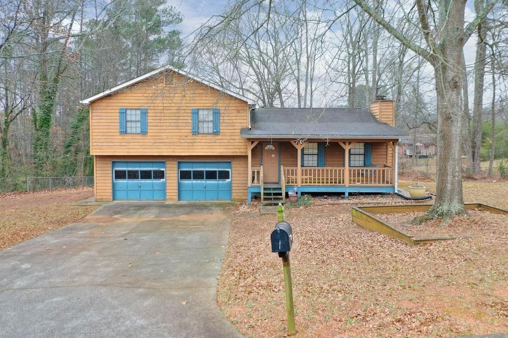 3 bedroom, 2 bathroom single family residence sold at 2333 Targa Lane, Marietta, GA 30064