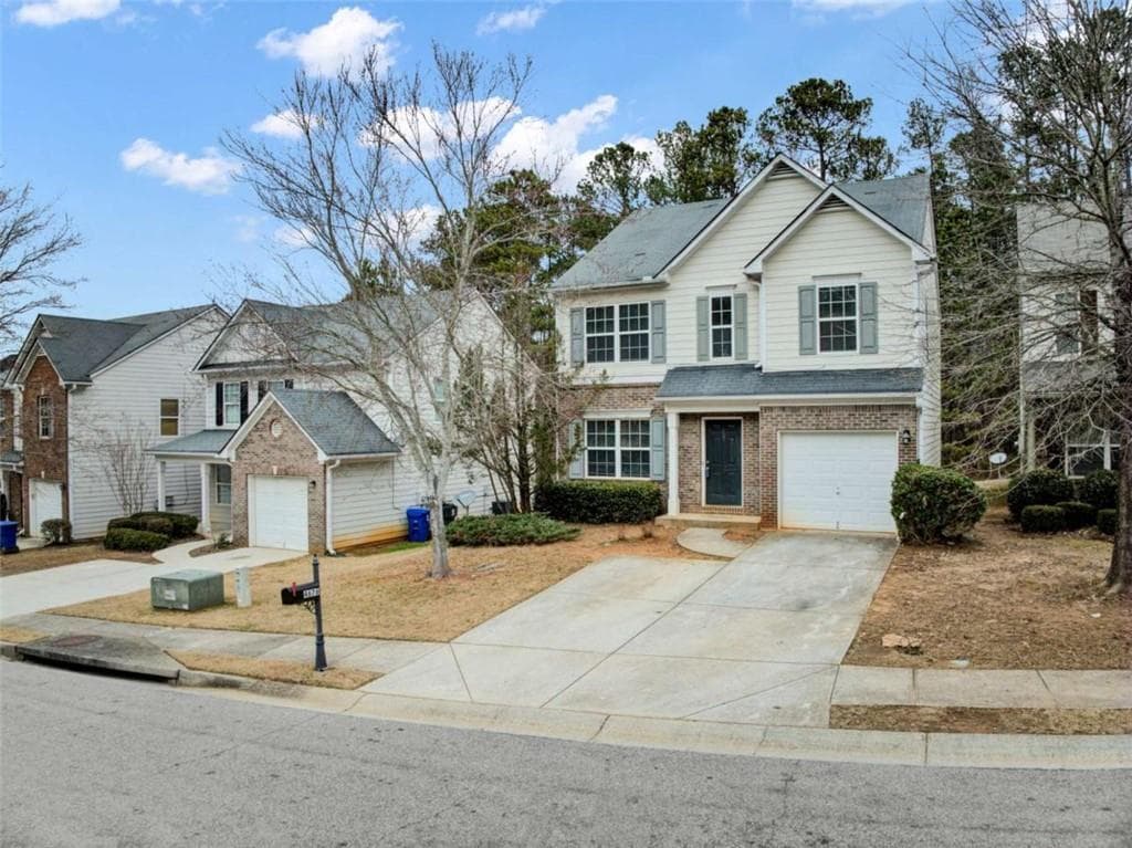 3 bedroom, 3 bathroom single family residence sold at 4676 Ravenwood Loop, Union City, GA 30291