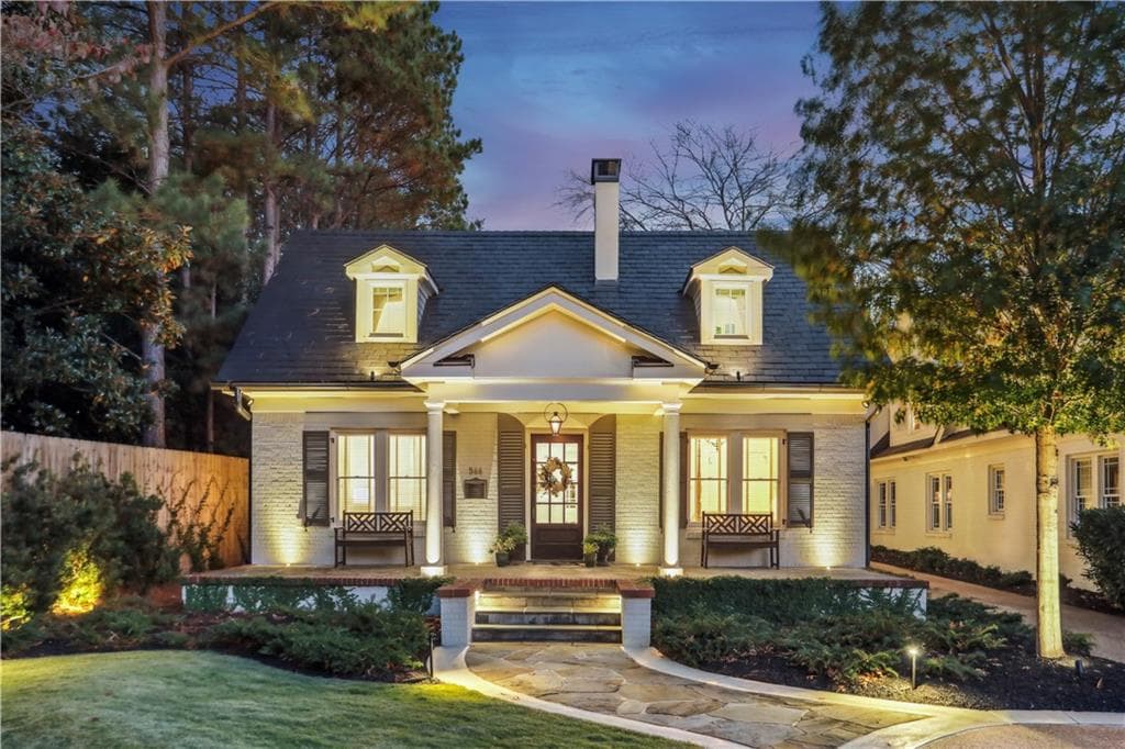 6 bedroom, 5 bathroom single family residence sold at 566 Church Street, Marietta, GA 30060