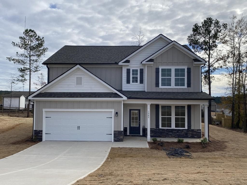 5 bedroom, 3 bathroom single family residence sold at 1982 Waterside Circle, Bethlehem, GA 30620
