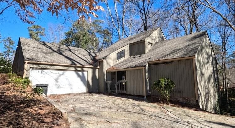 4 bedroom, 2 bathroom, 2,633 sq ft single family residence sold at 2189 Cedar Forks Drive, Marietta, GA 30062
