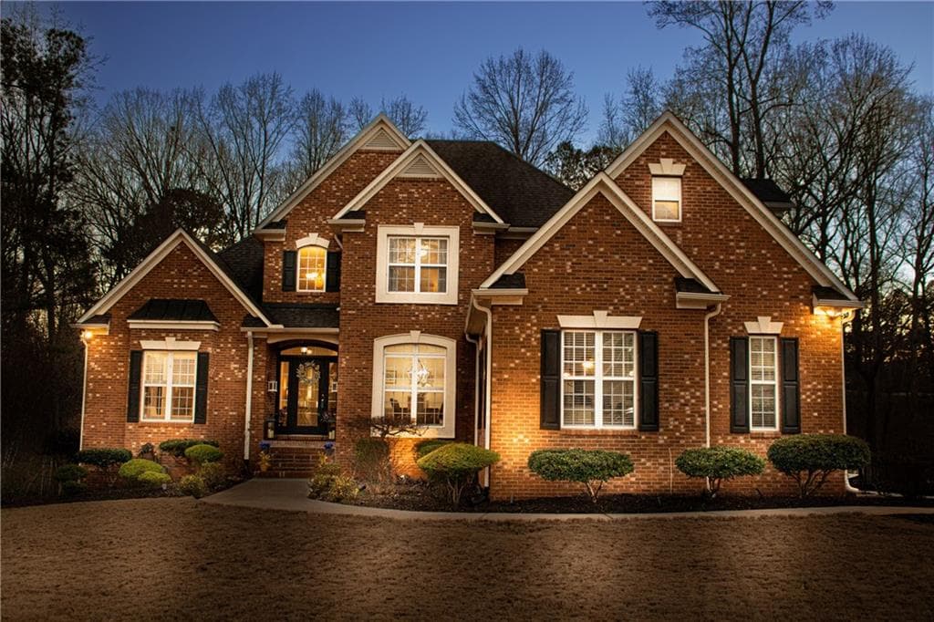 4 bedroom, 5 bathroom single family residence sold at 340 Huiet Drive, Mcdonough, GA 30252