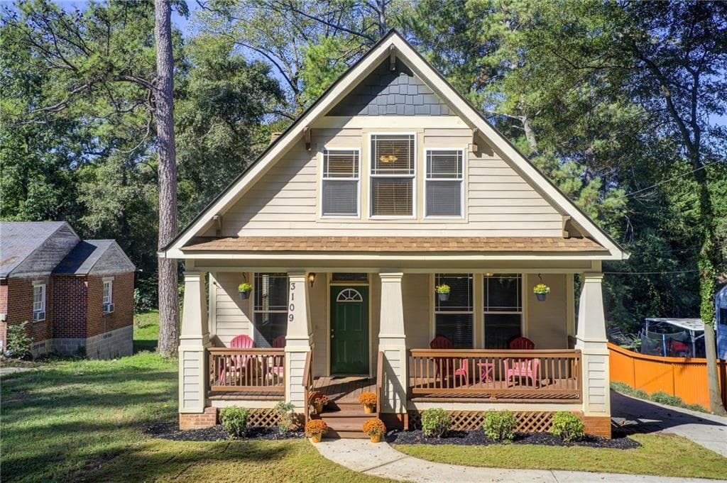 3 bedroom, 3 bathroom single family residence sold at 3109 Dogwood Drive, Atlanta, GA 30354