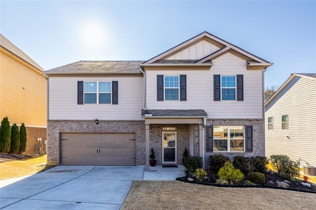 5 bedroom, 3 bathroom single family residence sold at 145 Lost Cove Drive, Atlanta, GA 30331