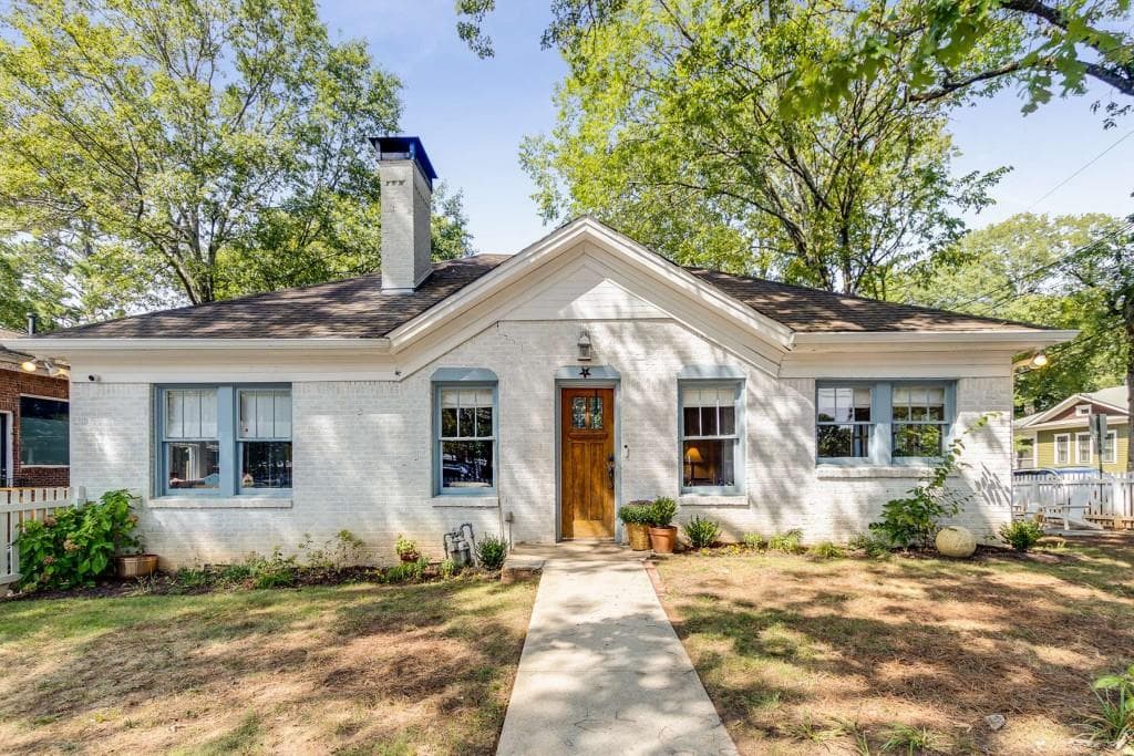 3 bedroom, 2 bathroom, 1,398 sq ft single family residence sold at 922 E Ponce De Leon Avenue, Atlanta, GA 30030