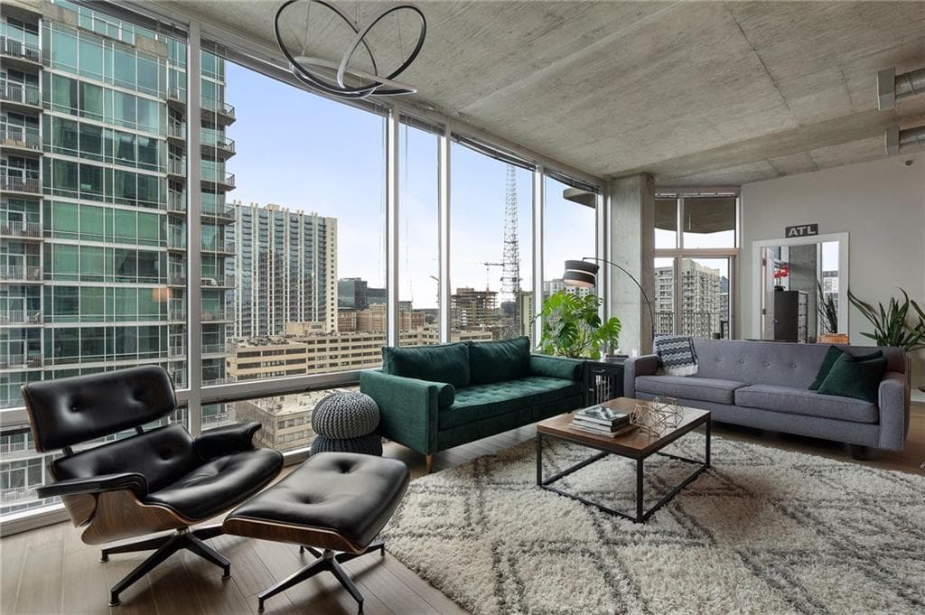 2 bedroom, 2 bathroom condominium sold at 943 Peachtree Street 1408, Atlanta, GA 30309
