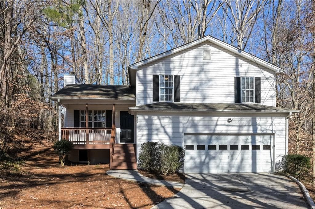 3 bedroom, 2 bathroom, 1,314 sq ft single family residence sold at 850 Oxford Hall Drive, Lawrenceville, GA 30044