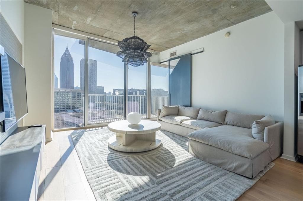 1 bedroom, 1 bathroom condominium sold at 860 PEACHTREE Street 2104, Atlanta, GA 30308