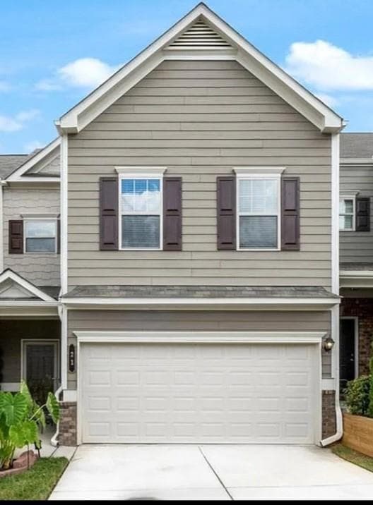 3 bedroom, 3 bathroom townhouse sold at 21 Crescent Chase Drive, Dallas, GA 30157
