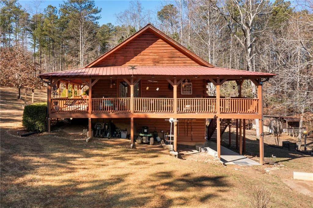 2 bedroom, 3 bathroom, 1,800 sq ft single family residence sold at 32 Vineyard Road, Dallas, GA 30132