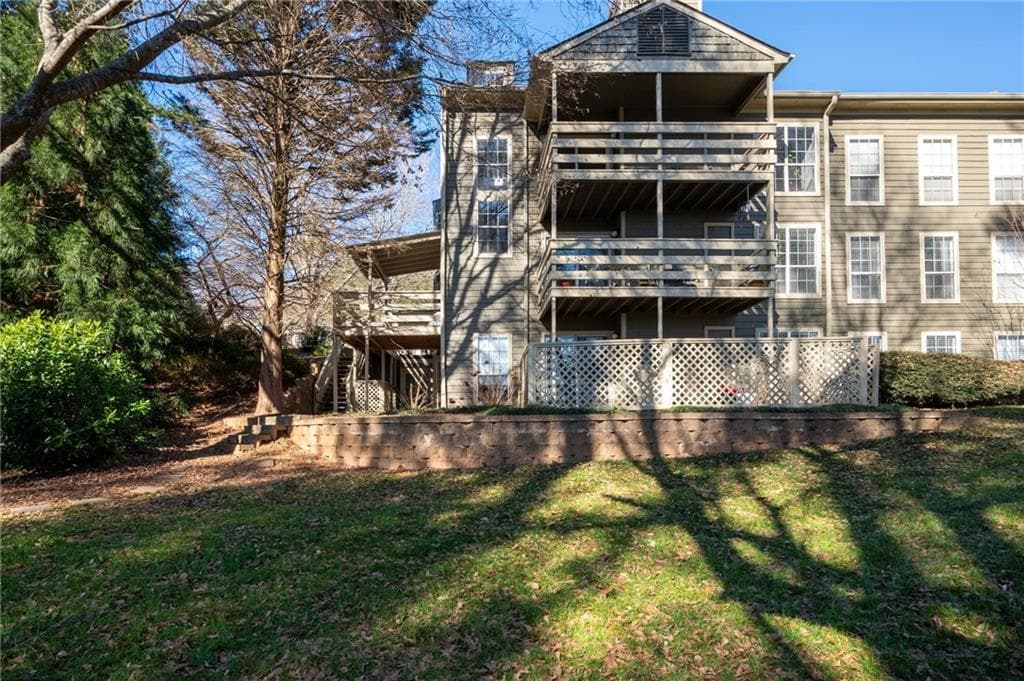 2 bedroom, 1 bathroom condominium sold at 1110 Riverview Drive, Marietta, GA 30067