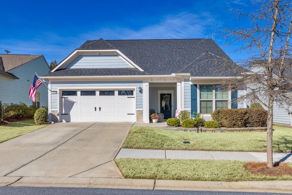 3 bedroom, 3 bathroom single family residence sold at 5883 Maple Bluff Way, Hoschton, GA 30548