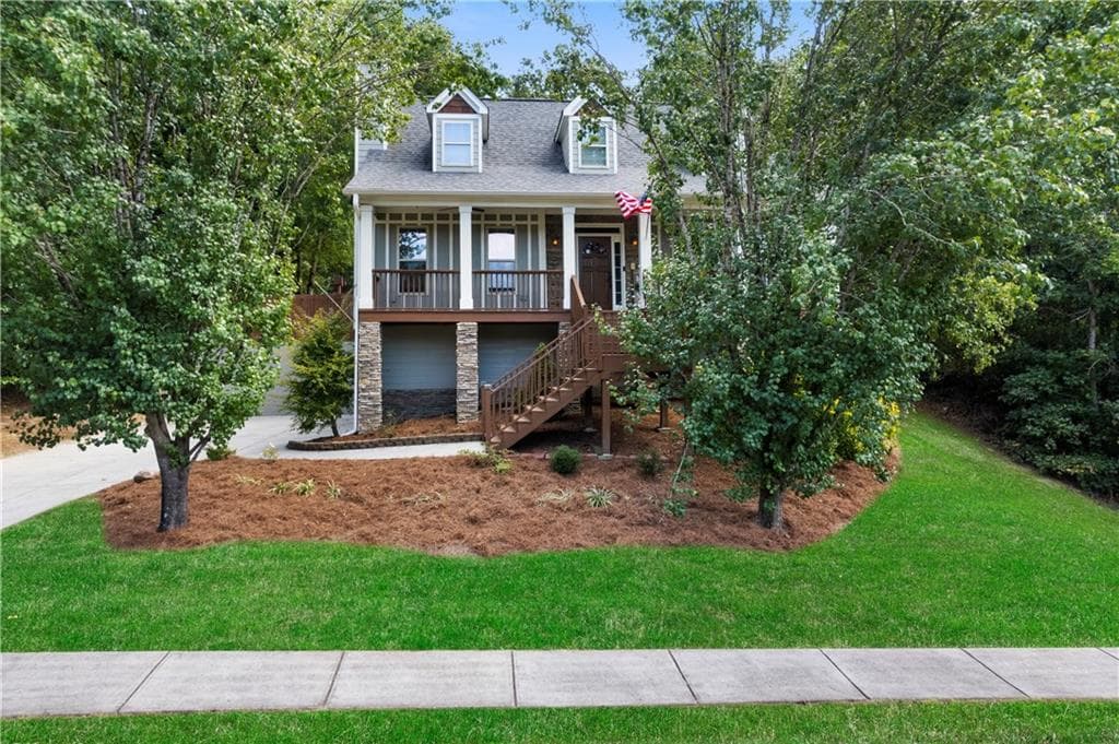 4 bedroom, 3 bathroom, 2,010 sq ft single family residence sold at 12 Spruce Street, White, GA 30184