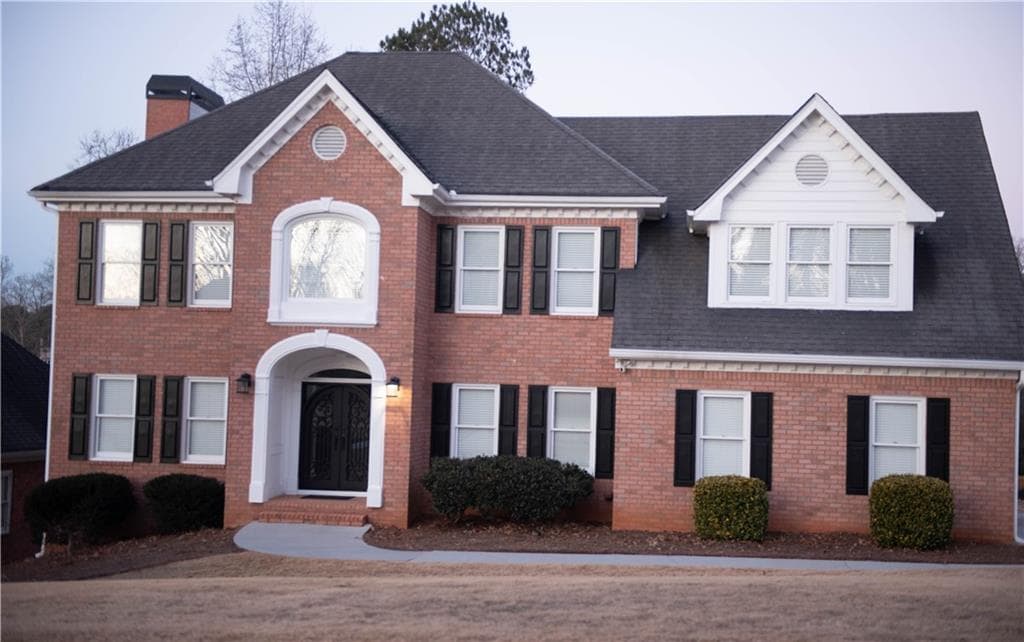 5 bedroom, 4 bathroom single family residence sold at 2815 Shoemaker Lane, Snellville, GA 30039
