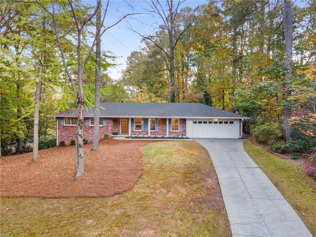 3 bedroom, 2 bathroom, 1,560 sq ft single family residence sold at 3011 Silvapine Trail, Atlanta, GA 30345