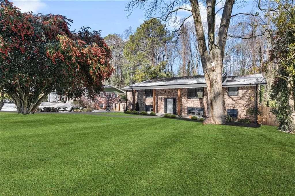 4 bedroom, 3 bathroom, 2,400 sq ft single family residence sold at 3535 Dale Lane, Atlanta, GA 30331
