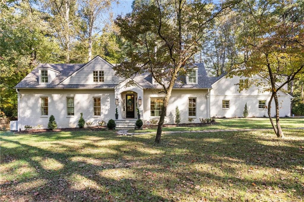 6 bedroom, 6 bathroom single family residence sold at 705 Old Post Road, Atlanta, GA 30328