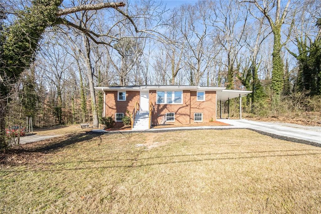 4 bedroom, 3 bathroom, 2,000 sq ft single family residence sold at 2961 Delmar Lane, Atlanta, GA 30311