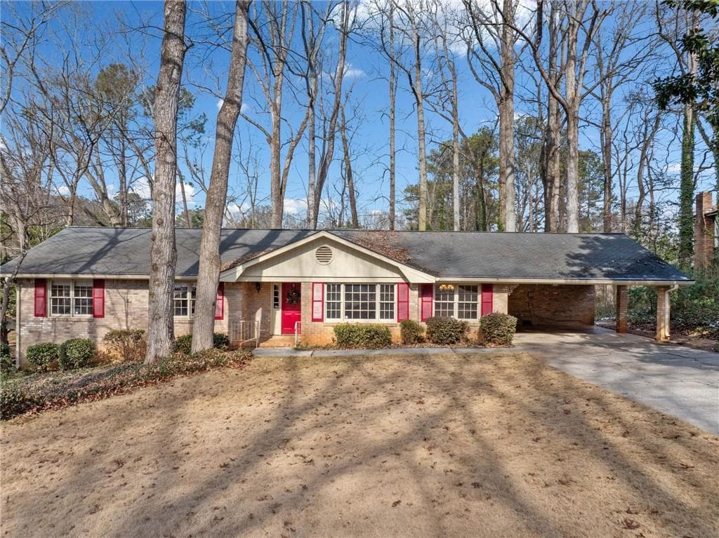 4 bedroom, 2 bathroom, 2,107 sq ft single family residence sold at 4136 Briarglade Way, Atlanta, GA 30340