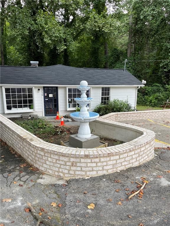 3 bedroom, 1 bathroom single family residence sold at 216 E Memorial Drive, Dallas, GA 30132