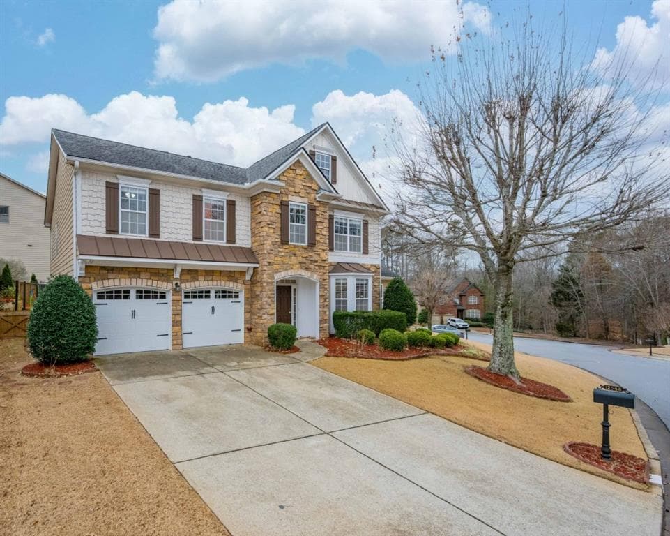 5 bedroom, 4 bathroom, 3,309 sq ft single family residence sold at 12548 Kensington Boulevard, Alpharetta, GA 30005