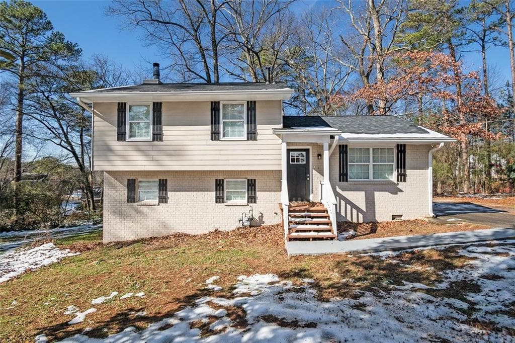 4 bedroom, 2 bathroom, 1,576 sq ft single family residence sold at 2751 LLOYD Road, Decatur, GA 30034