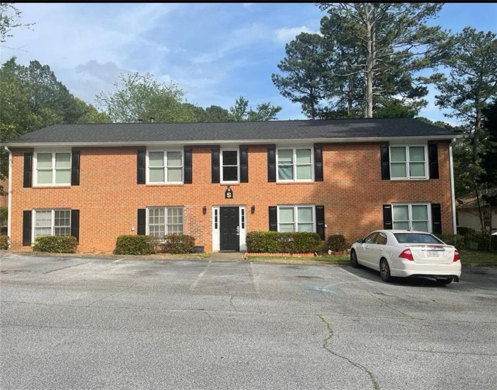quadruplex sold at 493 Stone Mountain Street, Lawrenceville, GA 30046