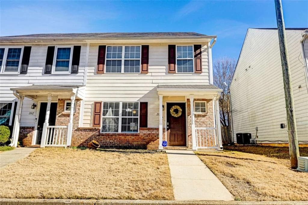 3 bedroom, 3 bathroom, 1,280 sq ft townhouse sold at 2014 Shawn Wayne Circle, Atlanta, GA 30316