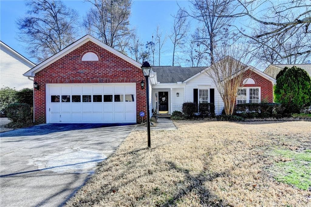 3070 Abbotts Pointe Drive, Duluth, GA 30097 — most recent listing photo