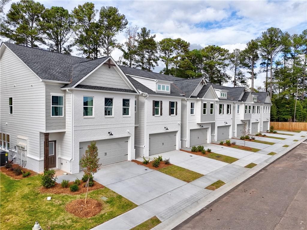 1267 Fern Ridge Court 21, Norcross, GA 30093 — most recent listing photo