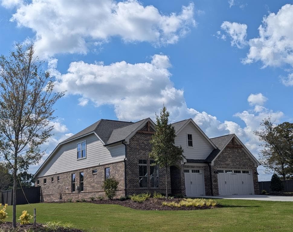 2275 Thames Court, Cumming, GA 30041 — most recent listing photo