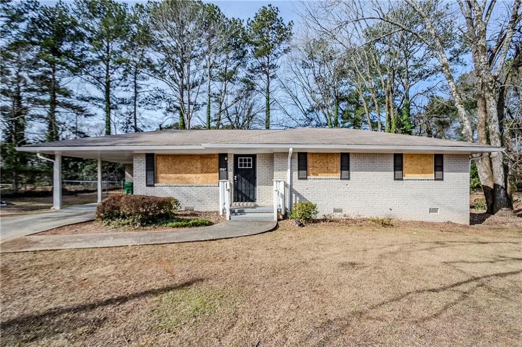 1 bedroom, 3 bathroom, 1,223 sq ft single family residence sold at 1967 Glen Echo Drive, Decatur, GA 30032