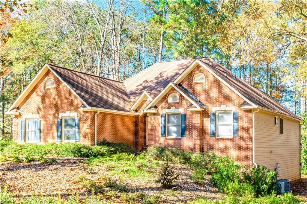 170 Amicalola Way, Jonesboro, GA 30236 — most recent listing photo