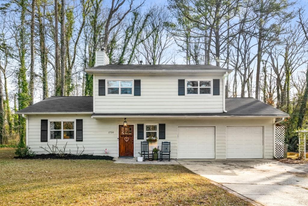 3 bedroom, 3 bathroom, 1,534 sq ft single family residence sold at 1750 Branch View Drive, Marietta, GA 30062