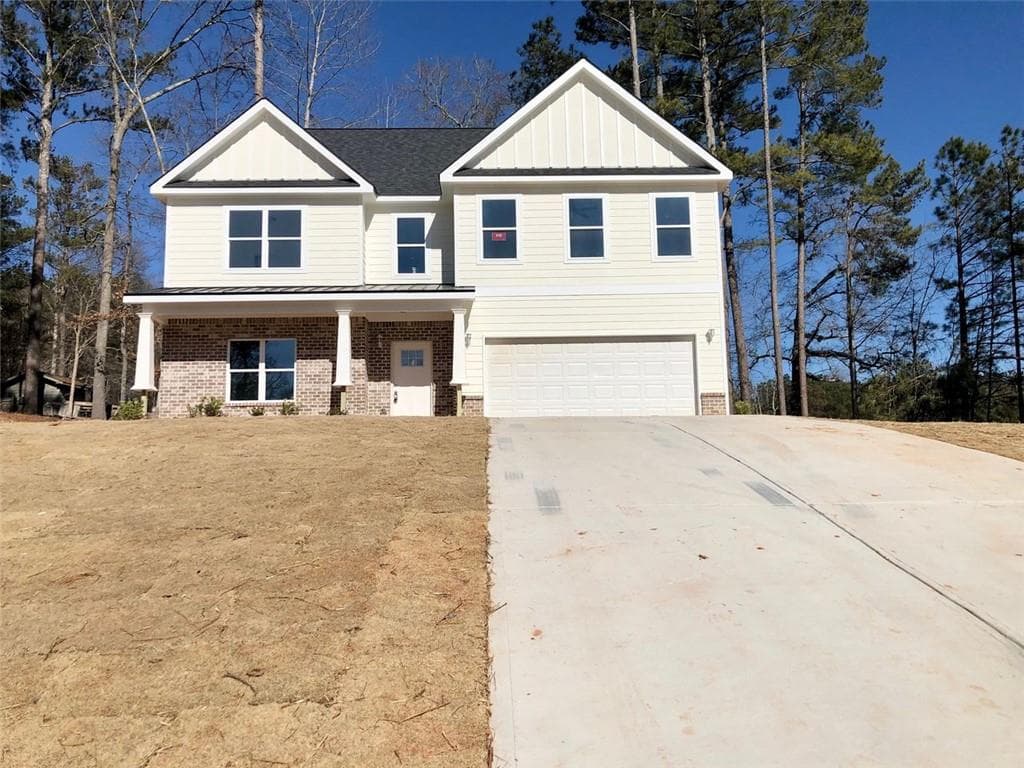 4 bedroom, 3 bathroom single family residence sold at 195 Ridgecrest Way, Stockbridge, GA 30281