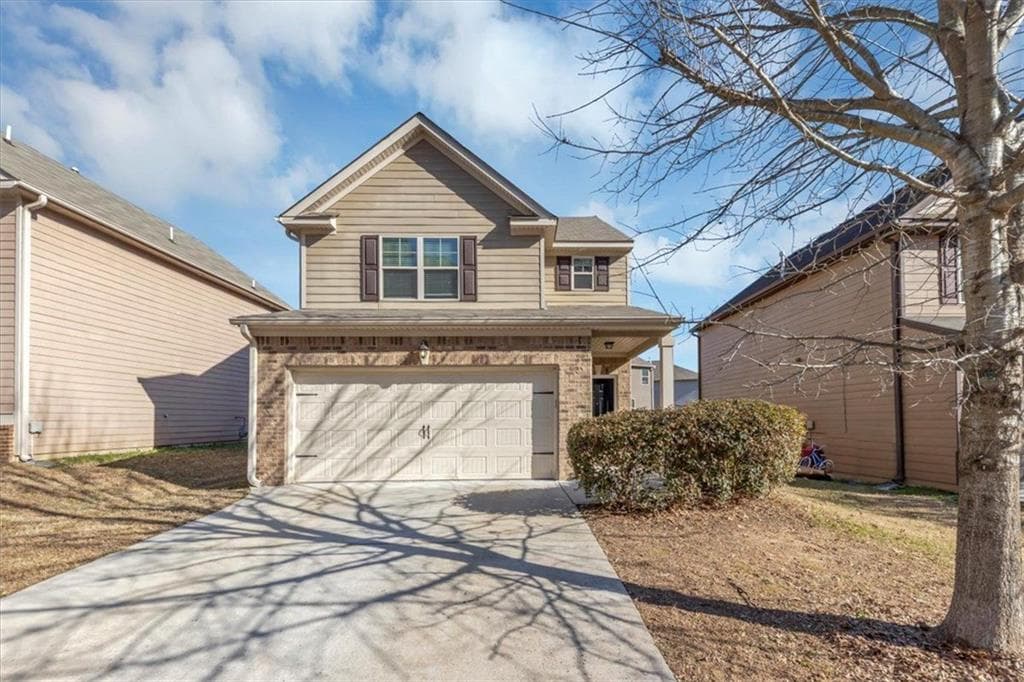 3 bedroom, 3 bathroom, 1,712 sq ft single family residence sold at 6543 WOODWELL Drive, Union City, GA 30291