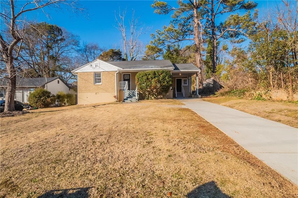 3 bedroom, 2 bathroom single family residence sold at 3336 Glenco Drive, Decatur, GA 30032