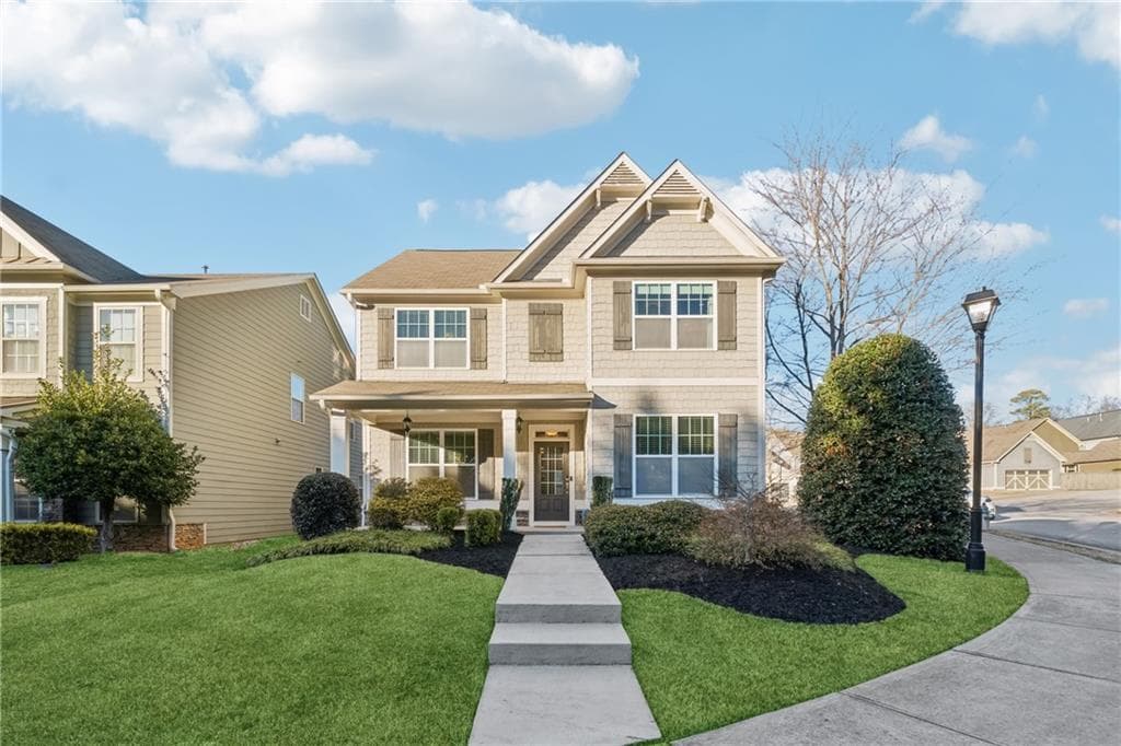 5 bedroom, 4 bathroom single family residence sold at 1043 Belmont Commons Drive, Smyrna, GA 30080