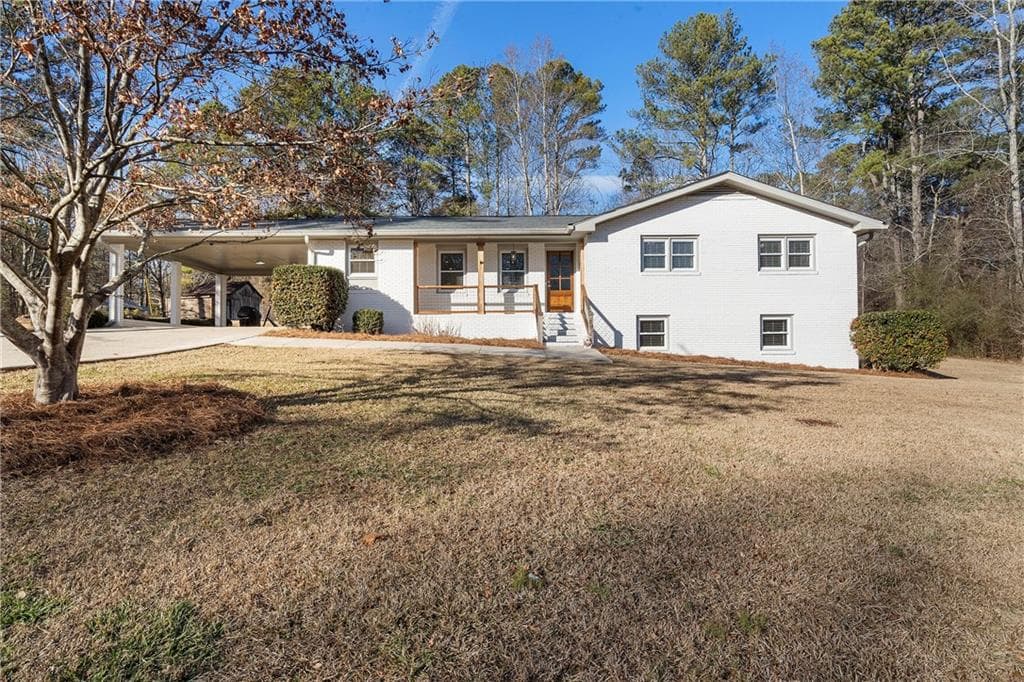3 bedroom, 2 bathroom single family residence sold at 2840 Mountain Road, Milton, GA 30004