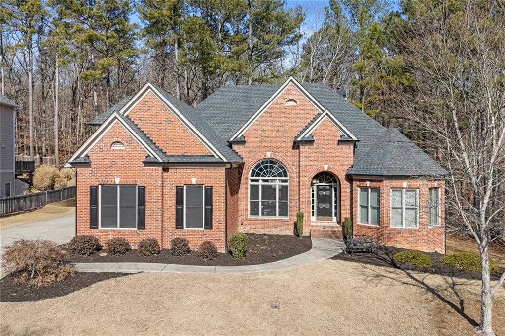 5 bedroom, 5 bathroom, 3,176 sq ft single family residence sold at 282 Thorncliff Way, Acworth, GA 30101