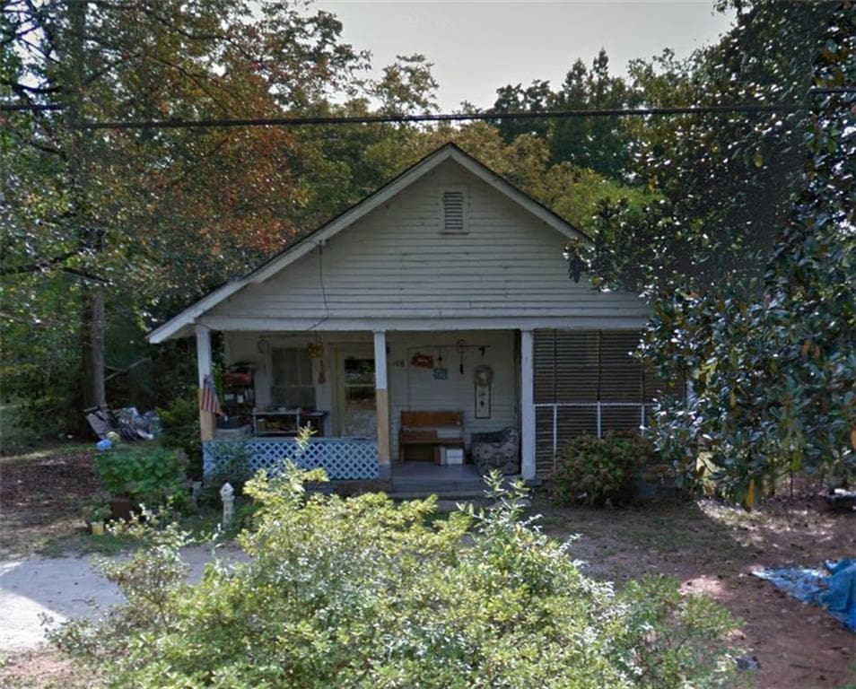 2 bedroom, 1 bathroom, 1,021 sq ft single family residence sold at 106 ARNCO 1ST Street, Newnan, GA 30263
